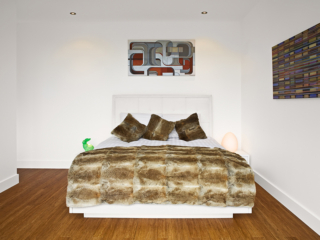 M&amp;S Construction - bedroom
